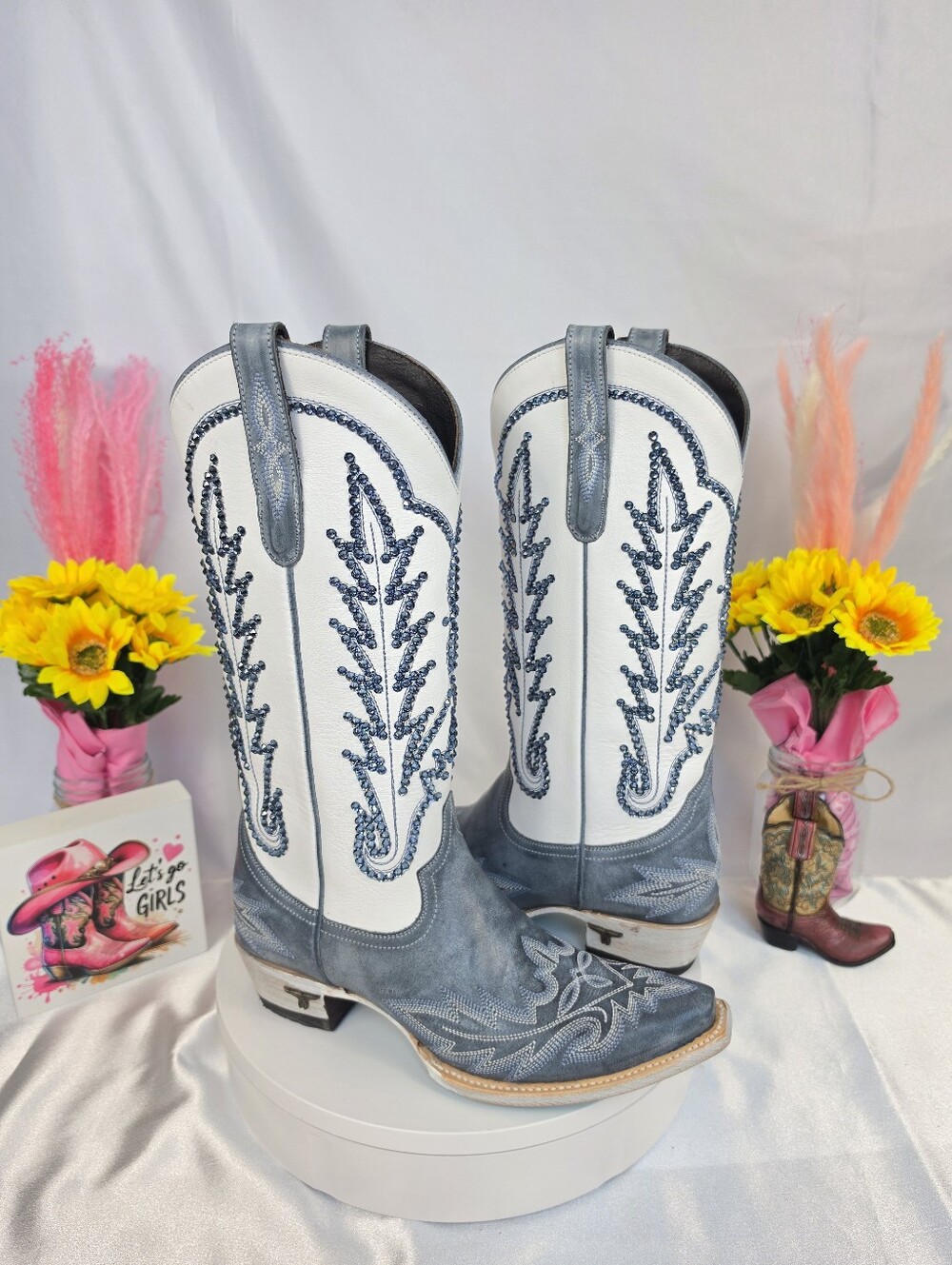 LANE Lexington Cowgirl Boots W/ SWAROVSKI Crystals 8